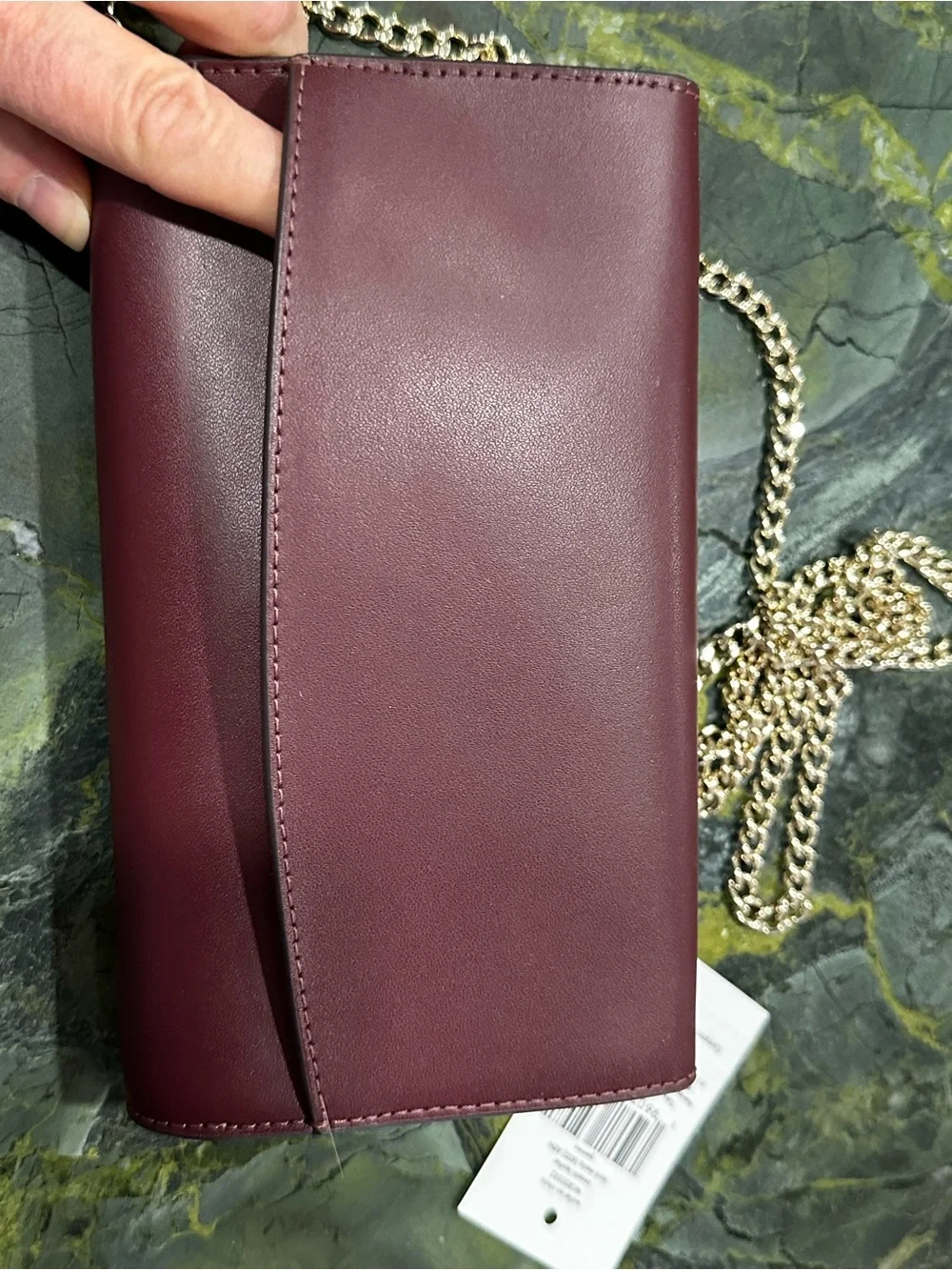 KATE SPADE Scalloped Flap Wallet Crossbody Bag Wine Color with Gold Chain NEW